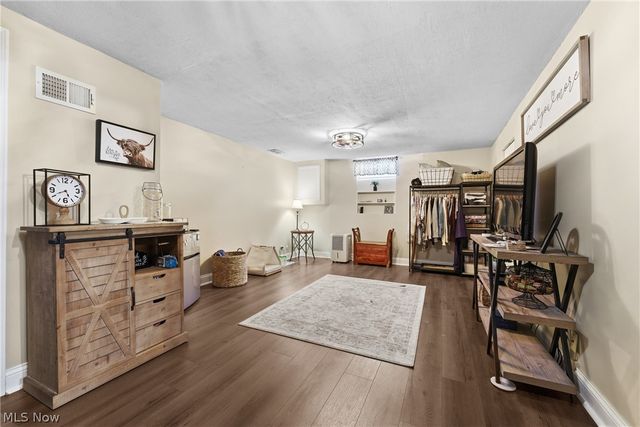 1006 Taggart Street NW, Massillon, OH 44646