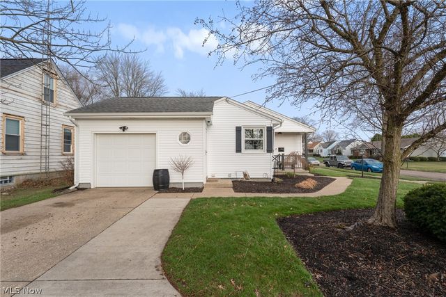 1006 Taggart Street NW, Massillon, OH 44646