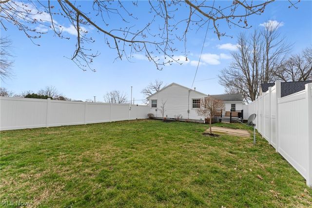 1006 Taggart Street NW, Massillon, OH 44646