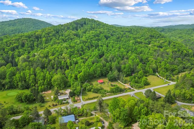 7820 Greenville Highway, Brevard, NC 28712