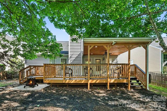 526 Carlisle Drive, Indian Trail, NC 28079