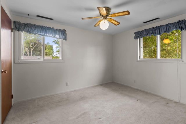 24315 Fairway DRIVE, Kansasville, WI 53139