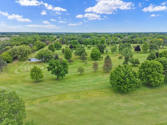 24315 Fairway DRIVE, Kansasville, WI 53139