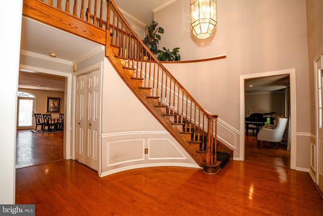 75 EISENHARD DR, Ivyland, PA 18974