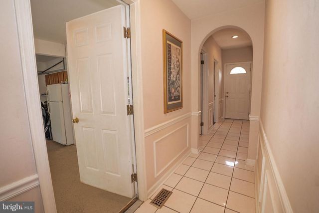 75 EISENHARD DR, Ivyland, PA 18974