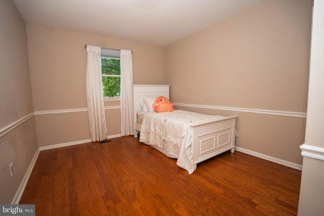 75 EISENHARD DR, Ivyland, PA 18974