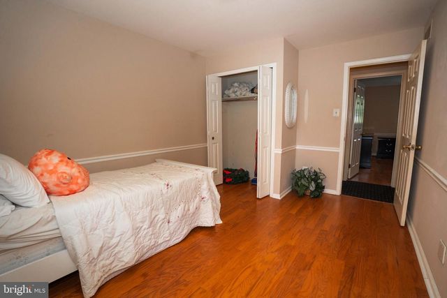 75 EISENHARD DR, Ivyland, PA 18974