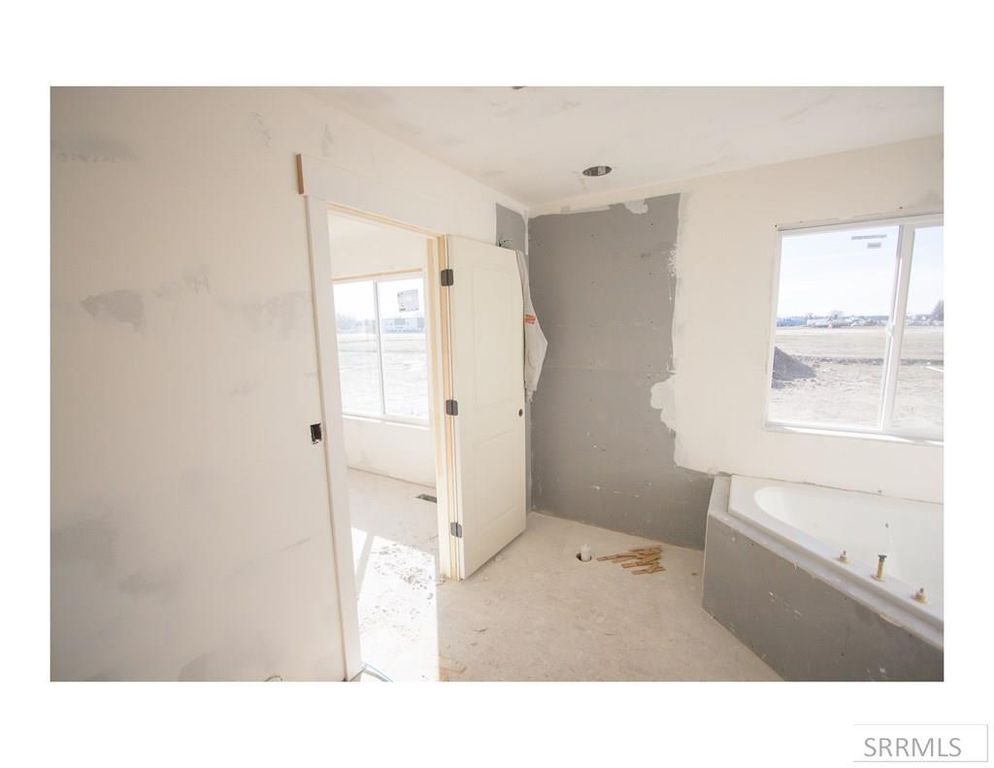 Image 14 of property listing at 45 N White Pine Lane, Rigby, ID 83442