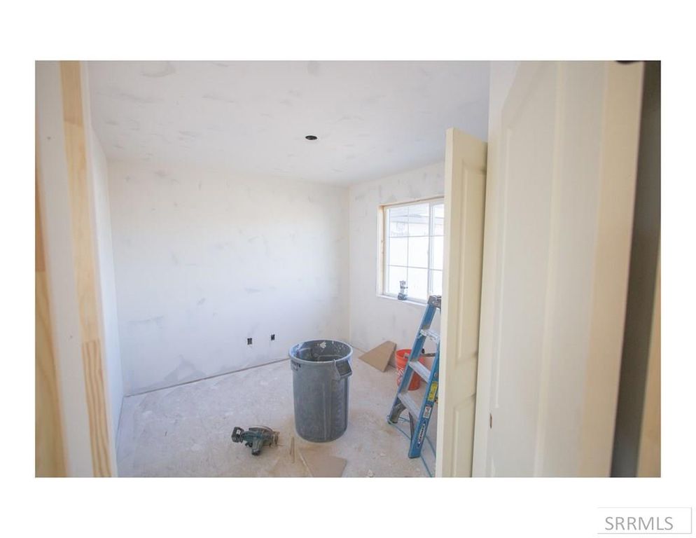 Image 19 of property listing at 45 N White Pine Lane, Rigby, ID 83442