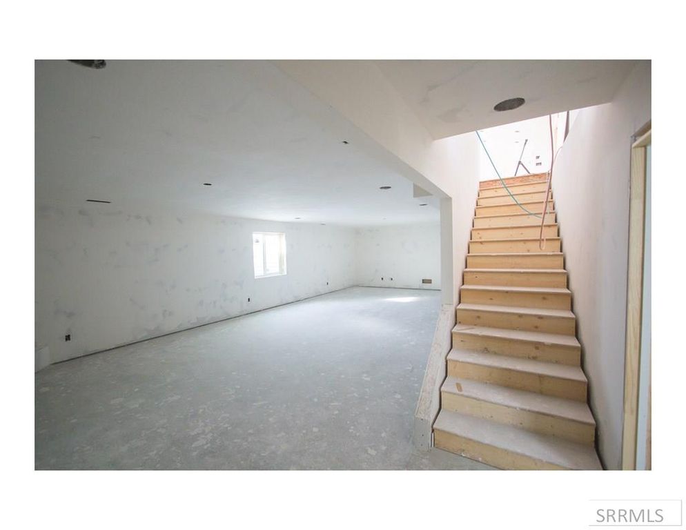 Image 24 of property listing at 45 N White Pine Lane, Rigby, ID 83442