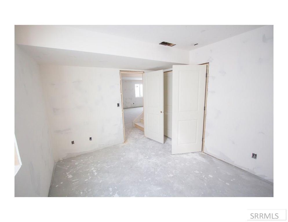 Image 29 of property listing at 45 N White Pine Lane, Rigby, ID 83442