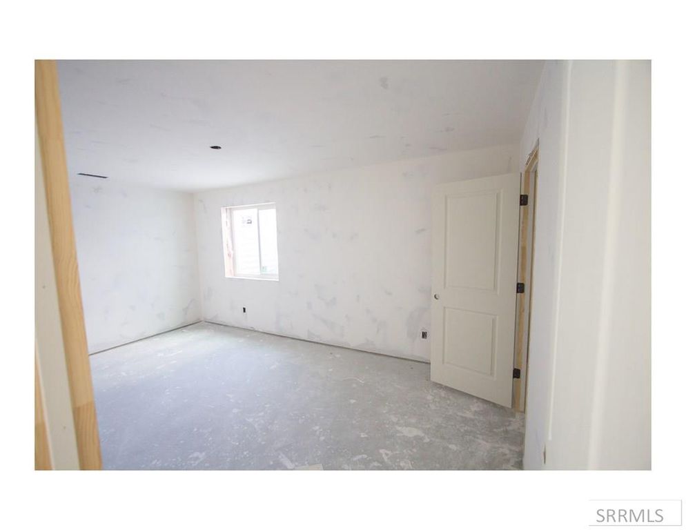 Image 33 of property listing at 45 N White Pine Lane, Rigby, ID 83442