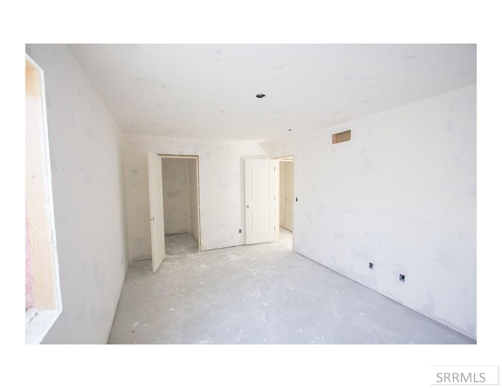 Image 34 of property listing at 45 N White Pine Lane, Rigby, ID 83442