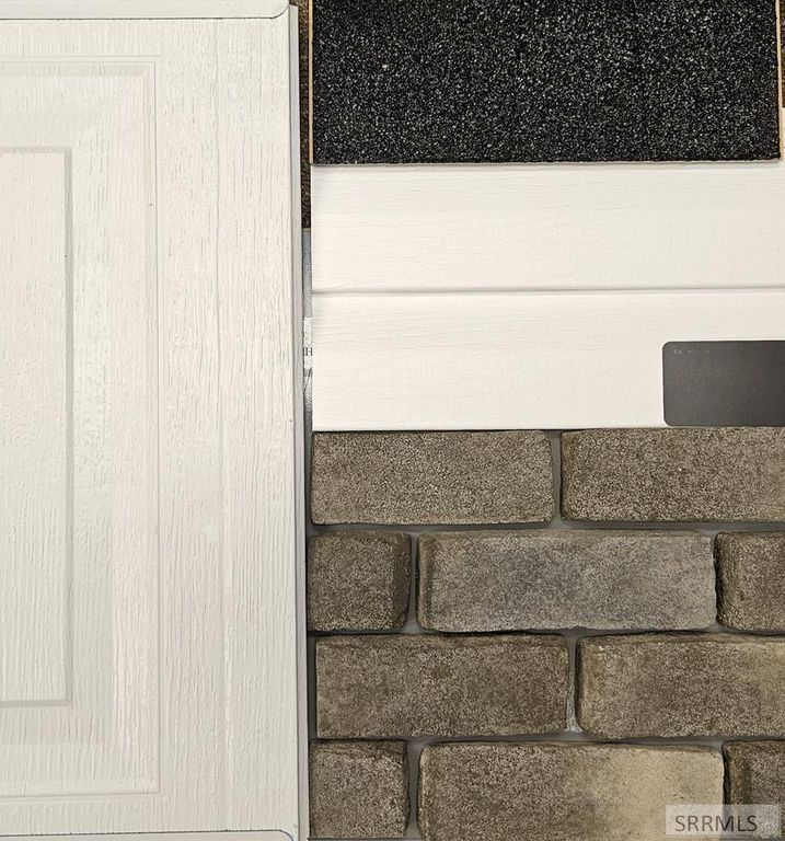 Image 4 of property listing at 45 N White Pine Lane, Rigby, ID 83442