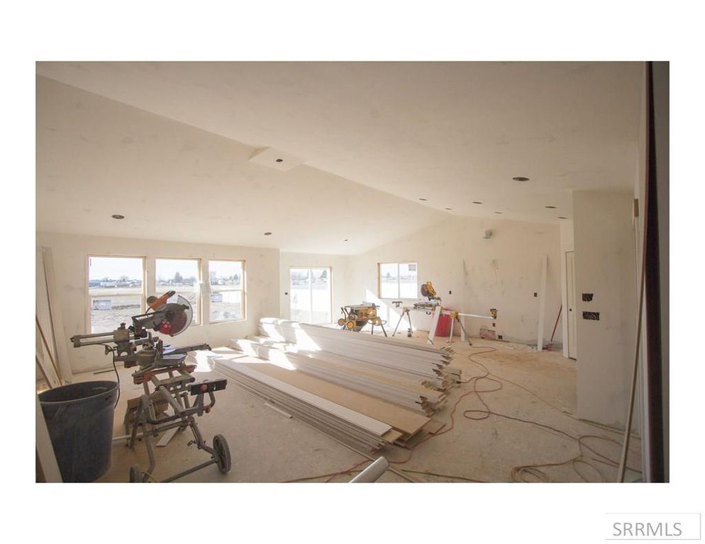 Image 5 of property listing at 45 N White Pine Lane, Rigby, ID 83442