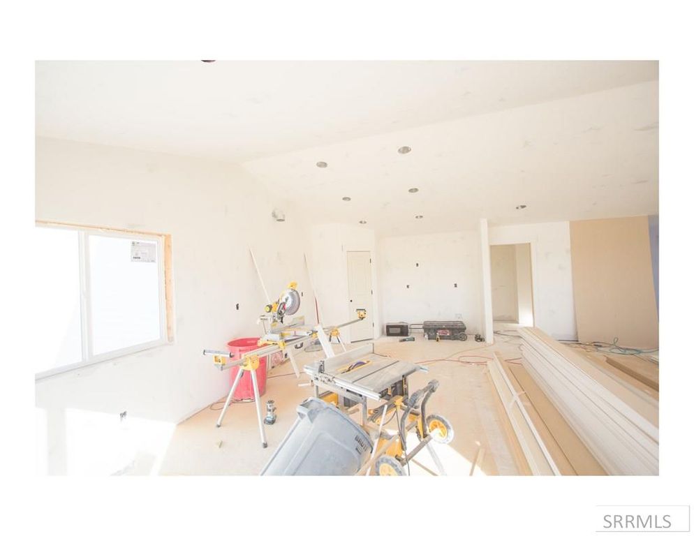 Image 8 of property listing at 45 N White Pine Lane, Rigby, ID 83442