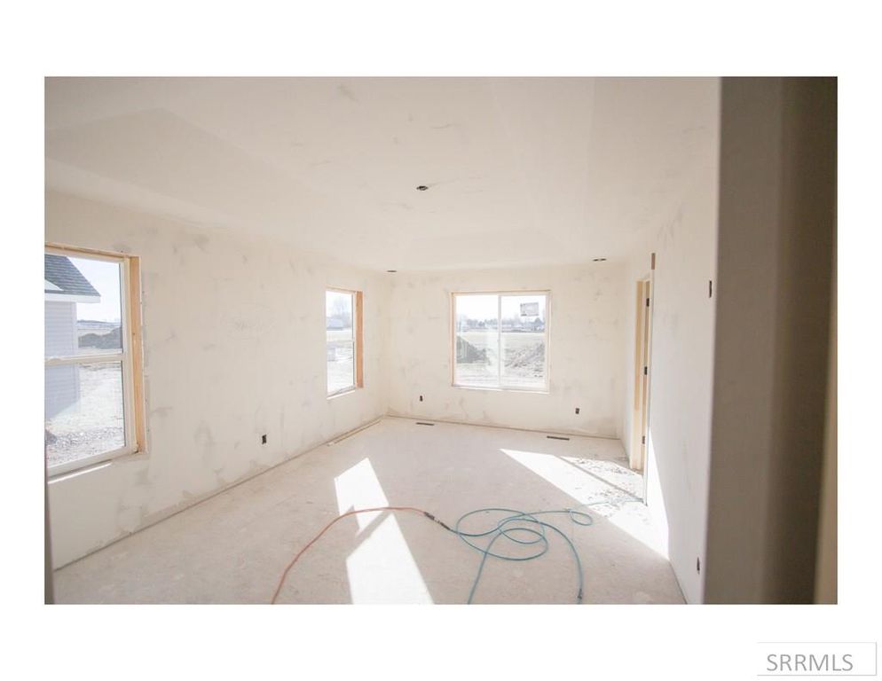 Image 9 of property listing at 45 N White Pine Lane, Rigby, ID 83442