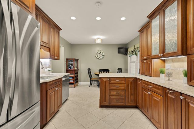 5006 DOMAIN PL, Alexandria, VA 22311