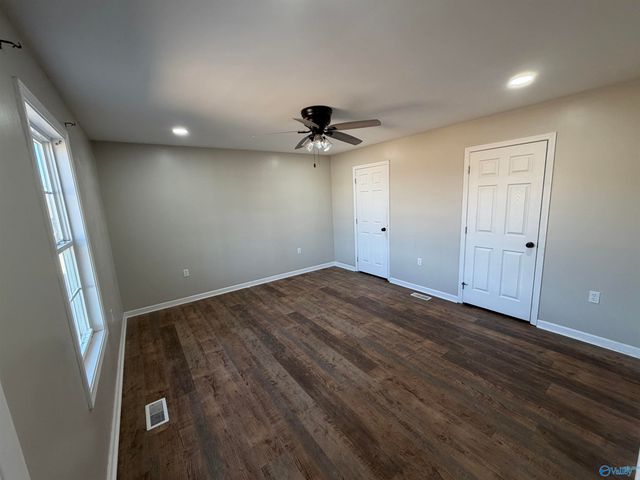 300 Willie Lemley Road, Huntsville, AL 35803