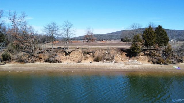 300 Willie Lemley Road, Huntsville, AL 35803