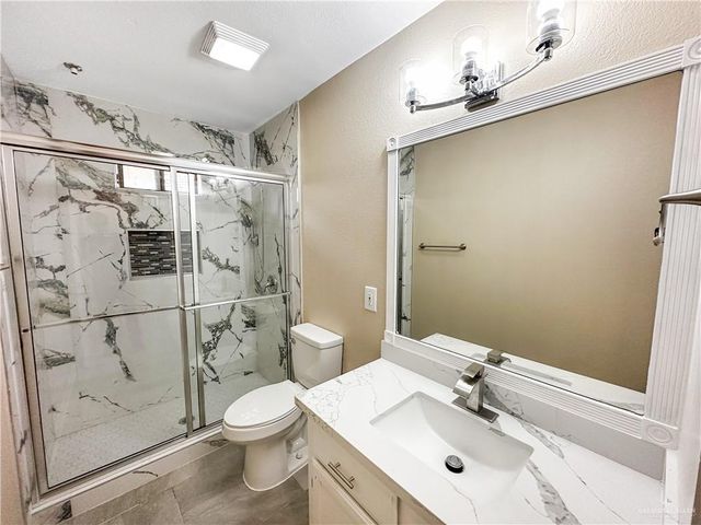 3504 N Champagne Drive, Pharr, TX 78577
