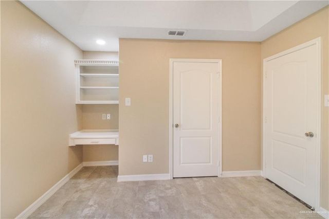 3504 N Champagne Drive, Pharr, TX 78577