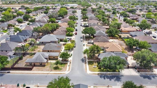 3504 N Champagne Drive, Pharr, TX 78577