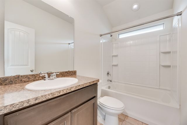 705 Ben Lake Trail, Fort Worth, TX 76120