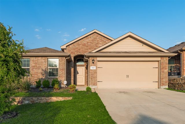 705 Ben Lake Trail, Fort Worth, TX 76120