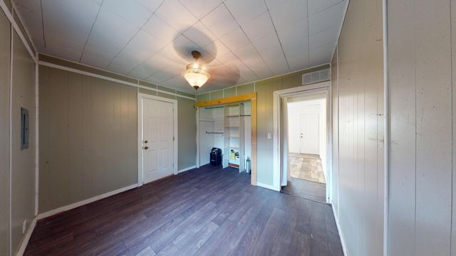 2715 Floyd Street, Gary, IN 46405