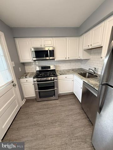 710 KINGSTON RD, Middle River, MD 21220