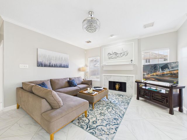 1531 Almond Brook Lane, Houston, TX 77062