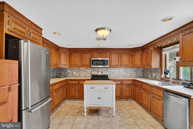 1117 GROSSTOWN RD, Pottstown, PA 19464