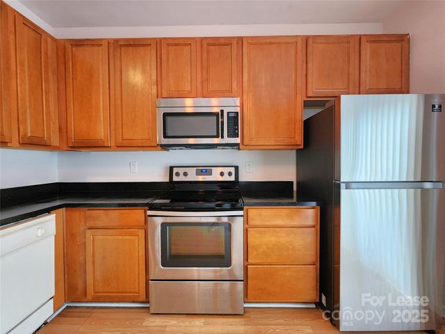 8223 Chaceview Court, Charlotte, NC 28269