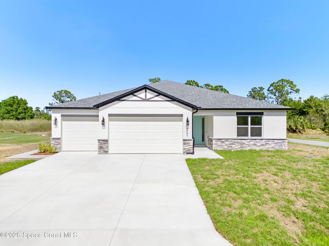 3164 Santa Cruz Avenue SE, Palm Bay, FL 32909