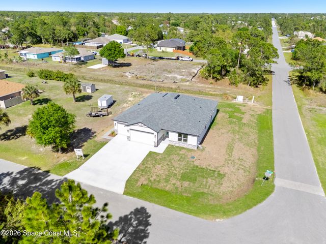 3164 Santa Cruz Avenue SE, Palm Bay, FL 32909