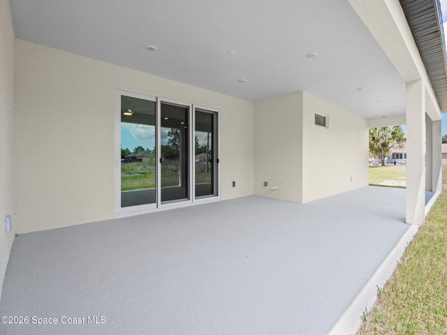 3164 Santa Cruz Avenue SE, Palm Bay, FL 32909