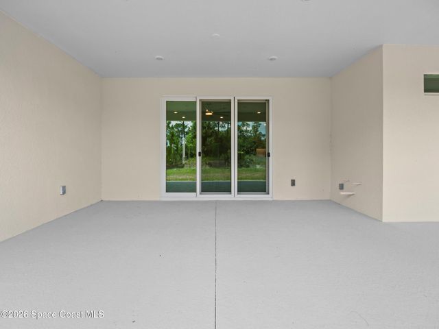3164 Santa Cruz Avenue SE, Palm Bay, FL 32909