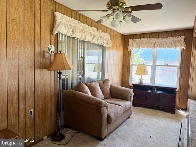 16 FRANKLIN LANE #B, Whiting, NJ 08759