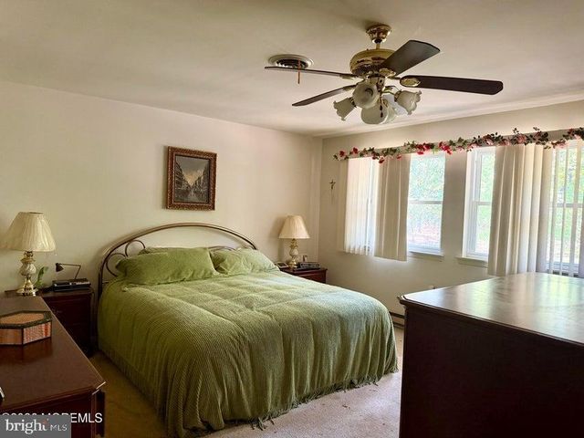 16 FRANKLIN LANE #B, Whiting, NJ 08759