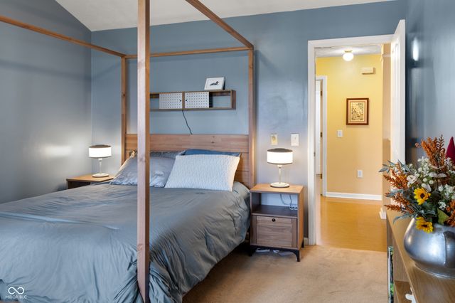 5129 Bird Branch Drive, Indianapolis, IN 46268