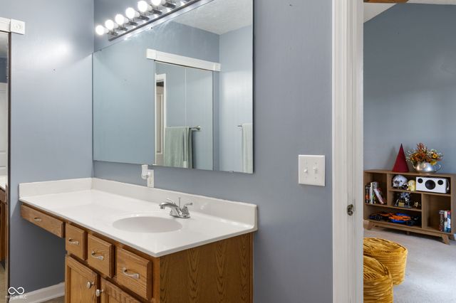 5129 Bird Branch Drive, Indianapolis, IN 46268