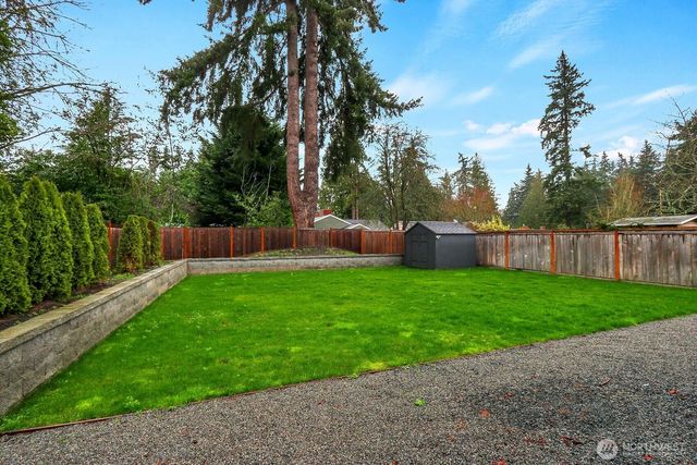 1021 Walnut Street, Edmonds, WA 98020