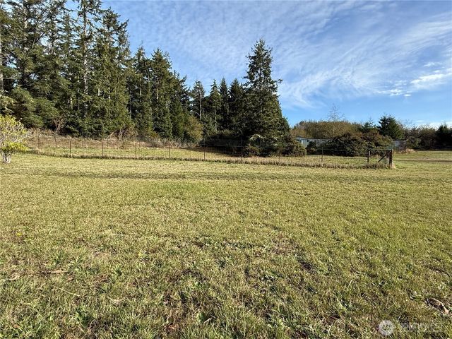 23804 Elm Lane, Ocean Park, WA 98640