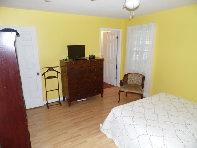 1107 Shoreview Drive, Seneca, SC 29672