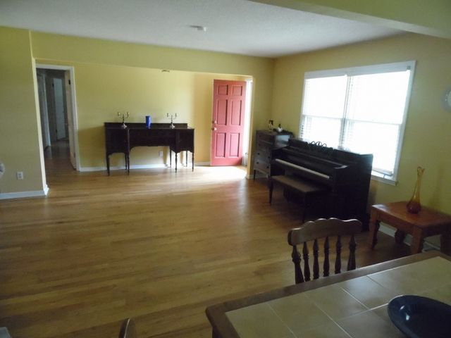 1107 Shoreview Drive, Seneca, SC 29672