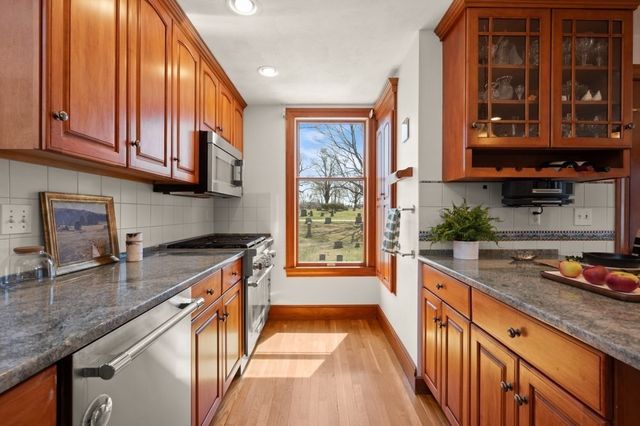 14 Federal St., Reading, MA 01867