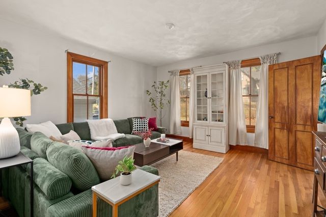 14 Federal St., Reading, MA 01867