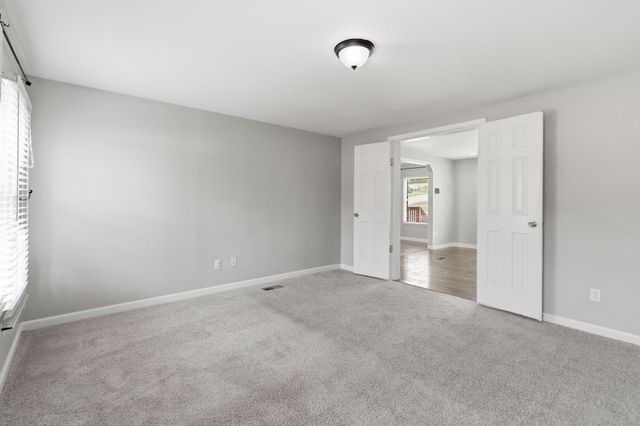 310 Larkin Springs Rd, Madison, TN 37115