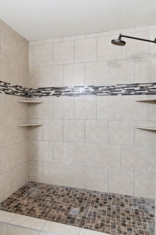 310 Larkin Springs Rd, Madison, TN 37115